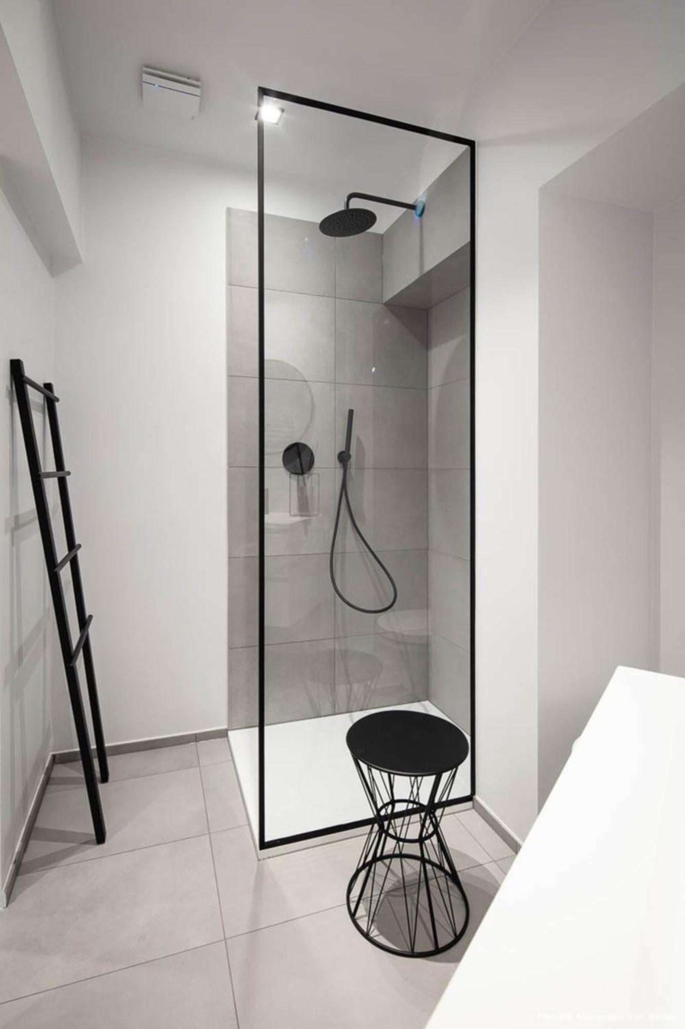 Studios Fully Equipped Near Place Stephanie Brussel Bagian luar foto